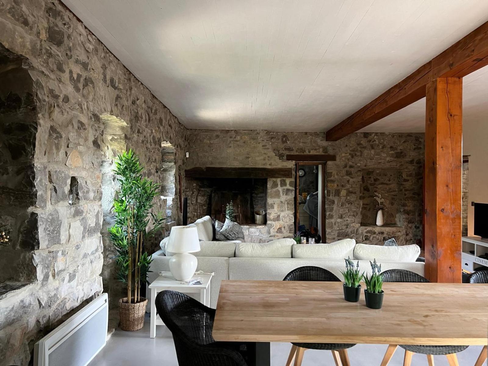 Luxurious Family House With Pool In Ardeche. Villa Les Vans Exterior photo